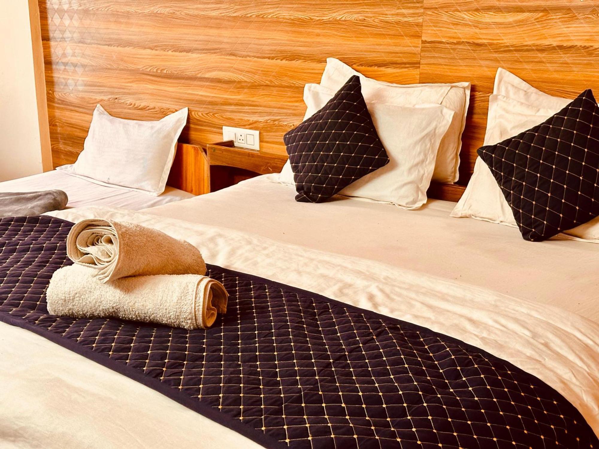 Hotel D Kanchan Manali المظهر الخارجي الصورة