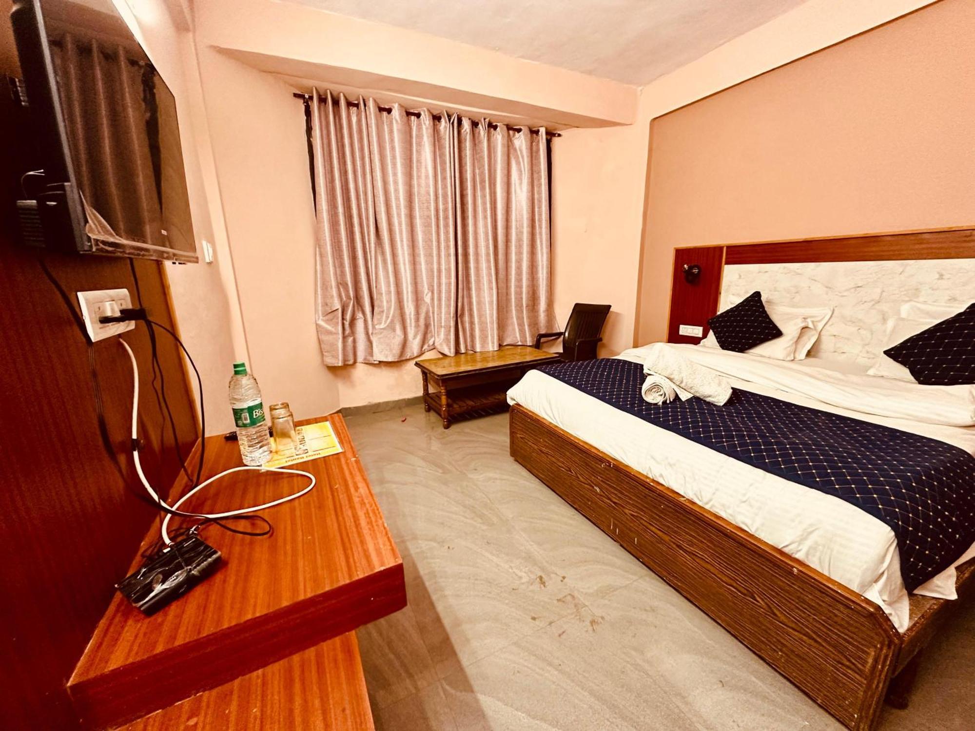 Hotel D Kanchan Manali المظهر الخارجي الصورة