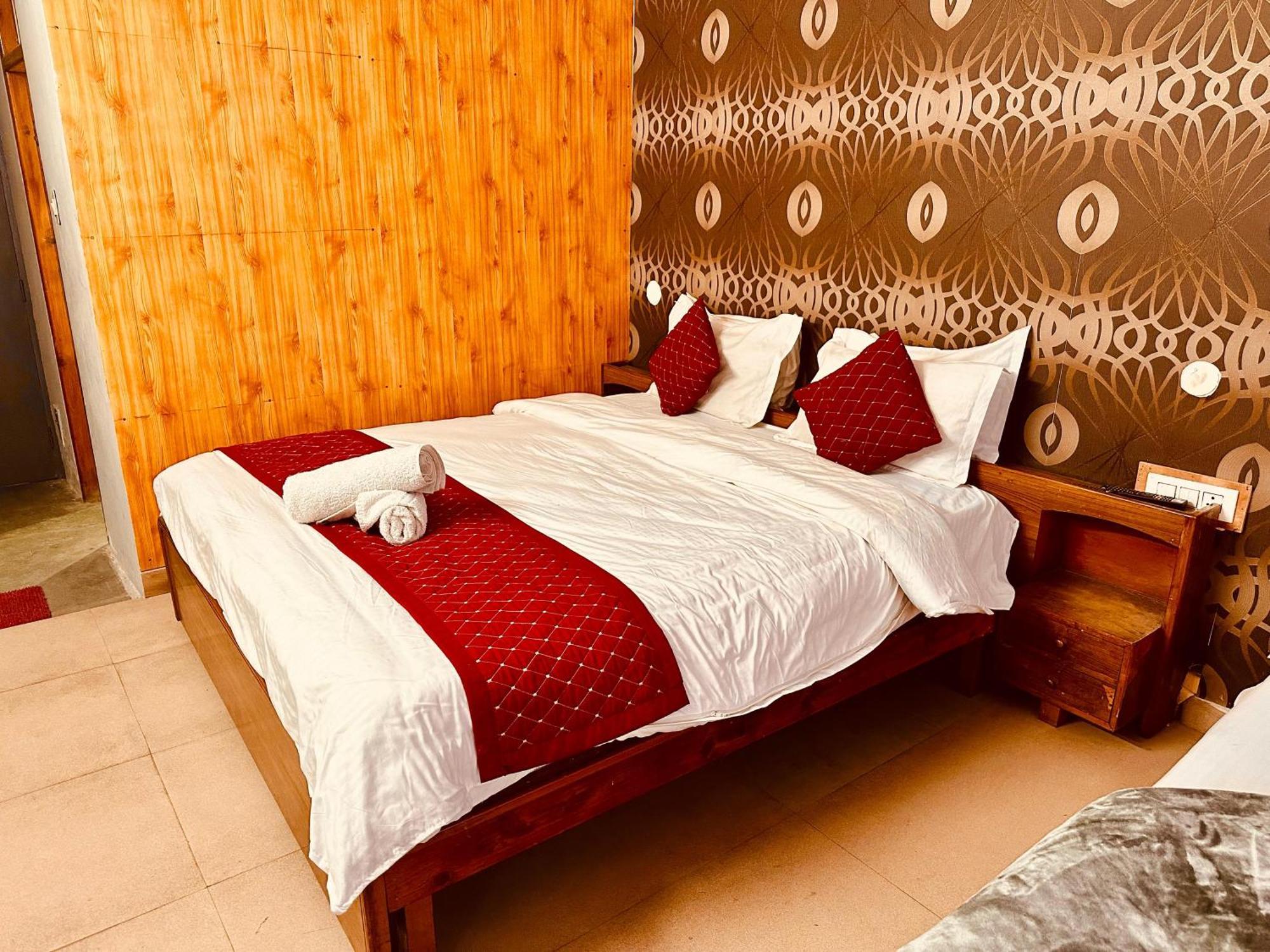 Hotel D Kanchan Manali المظهر الخارجي الصورة